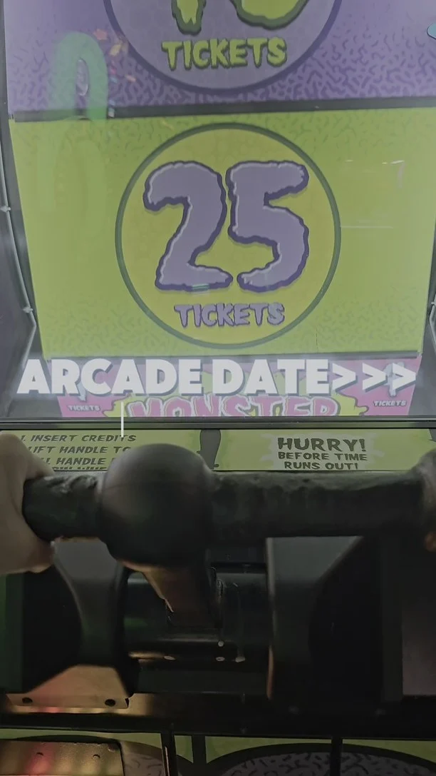 Your sign to have an arcade date !👾
📍 4670 Route 42 Turnersville, NJ
🕹️ Only 20 minutes over the Walt Whitman Bridge! Come check us out! 👀