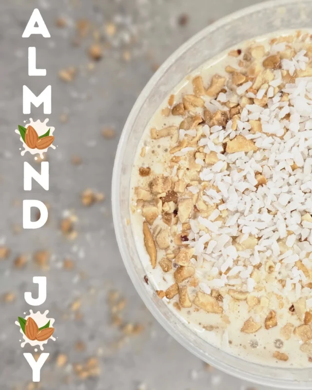 Everyone is going coco-nutty over this shake! Happy National Coconut Day !🥥